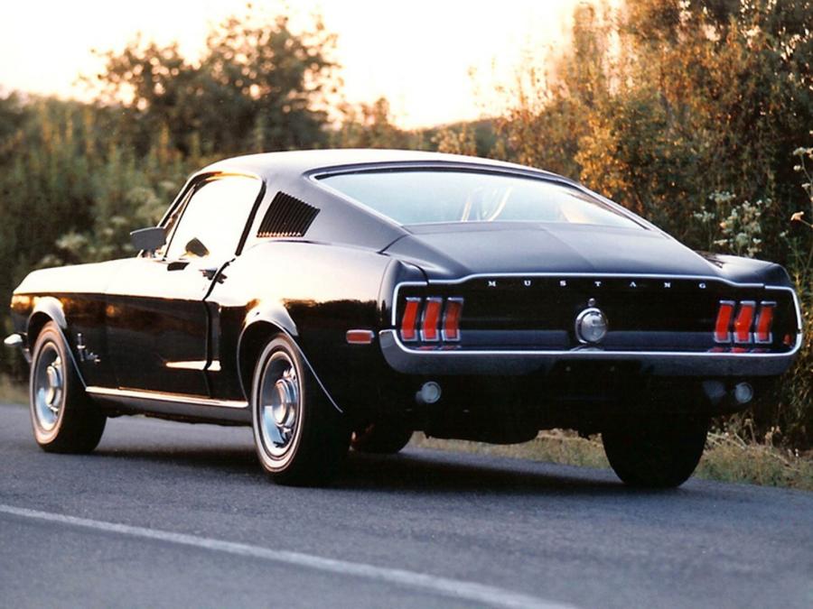  Ford Mustang Fastback 1968 года  (фото 3 из 3)